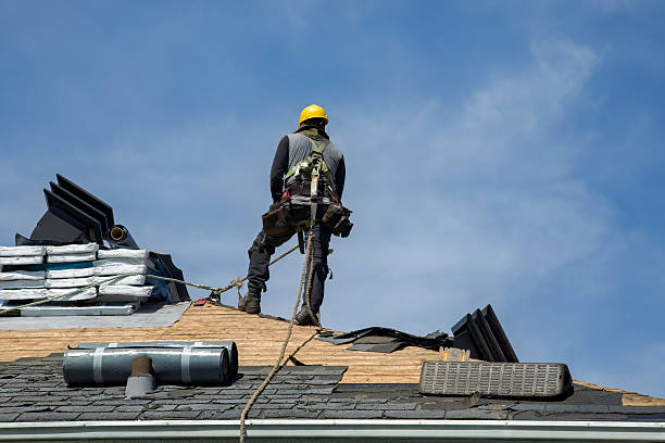 Professional Roofing technician working in Jonesville, MI